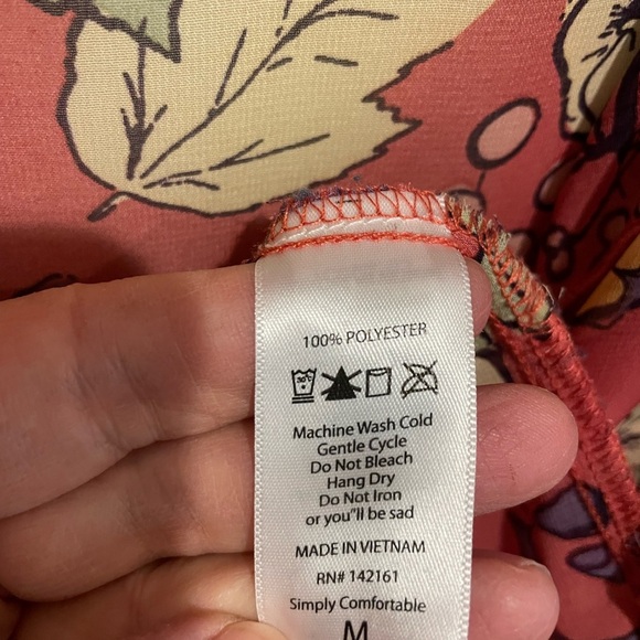 Lularoe Sheer Floral Kimono with waterfall opening Size M - Picture 5 of 5